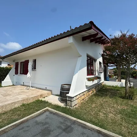 Maison Basco-landaise Proche Port, 8 Couchages, Moderne Et Renovee - Fr-1-474-283