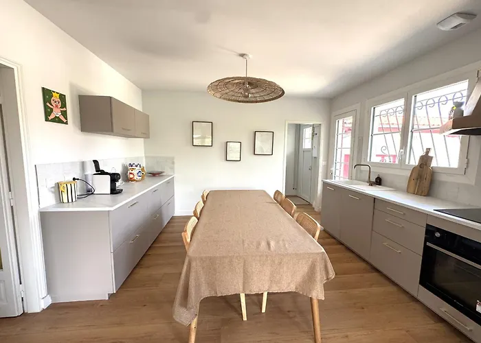 Вилла Maison Basco-landaise Proche Port, 8 Couchages, Moderne Et Renovee - Fr-1-474-283 *