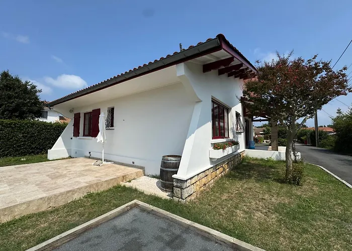 Maison Basco-landaise Proche Port, 8 Couchages, Moderne Et Renovee - Fr-1-474-283